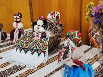 Лялька-мотанка: код нації крізь віки